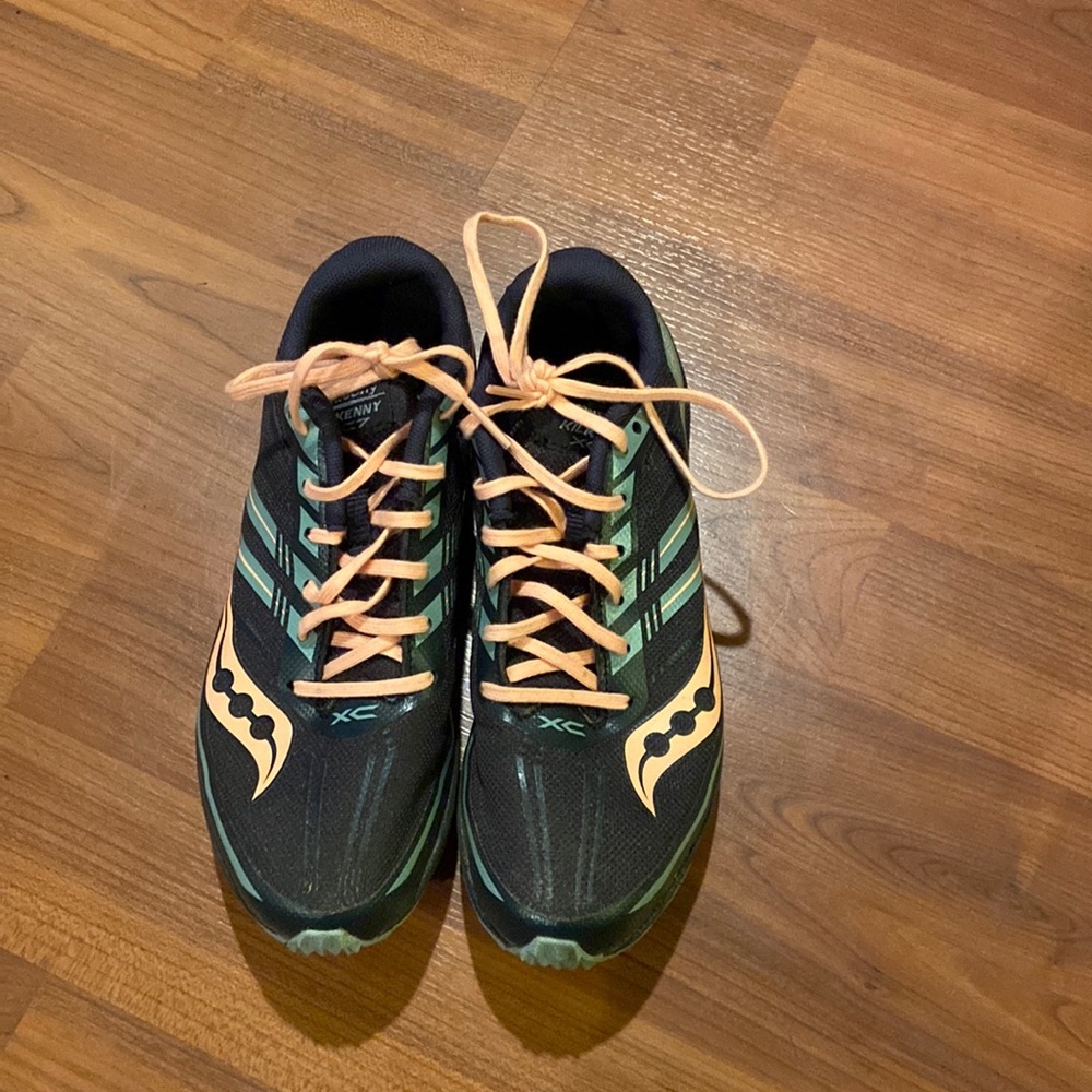 Saucony Kilkenny xc7 cross country spikes